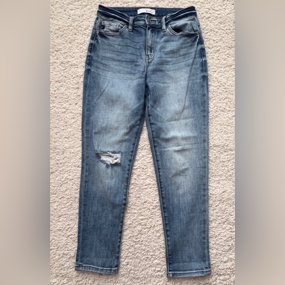 KanCan Remio Mom Jean Size 5/26